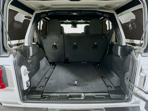 Used 2024 Jeep Wrangler Unlimited Rubicon image 26