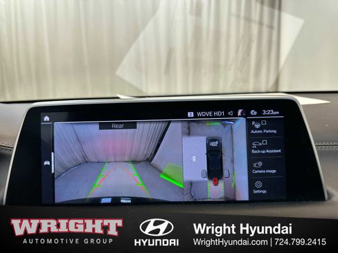 Used 2022 BMW 750i xDrive image 26