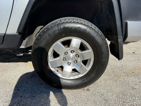 Used 2007 Toyota FJ Cruiser 2WD image 19