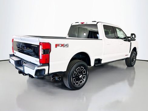 New 2026 Ford F350 Platinum w/ FX4 Off-Road Package image 15