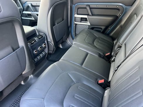 Used 2020 Land Rover Defender 110 HSE image 5