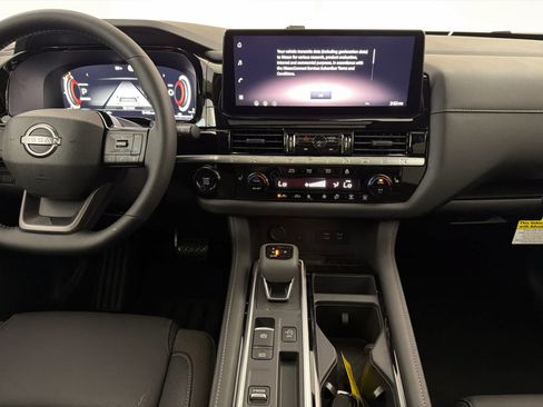 New 2026 Nissan Pathfinder SL w/ SL Premium Package FWD image 20