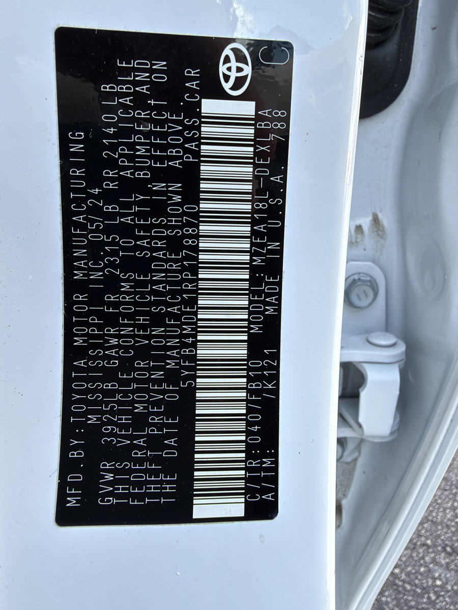 Used 2024 Toyota Corolla LE FWD image 20