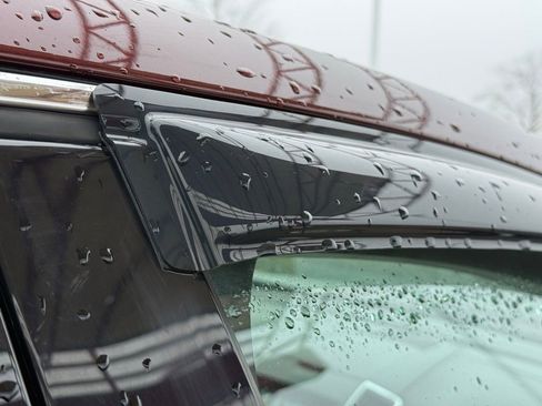 Used 2016 Ford Edge Titanium w/ Technology Package image 14