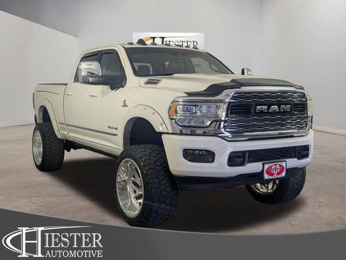 Used 2024 RAM 2500 Limited AWD/4WD image 1