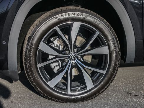 New 2026 Volkswagen Atlas SEL Premium R-Line AWD/4WD image 5