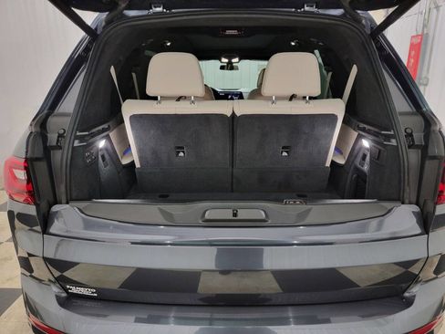 Used 2021 BMW X7 xDrive40i w/ Executive Package image 23
