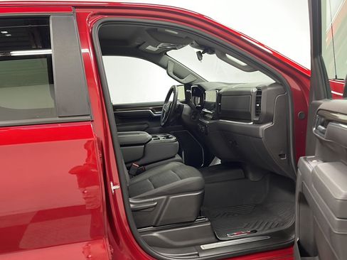 Used 2026 Chevrolet Silverado 1500 RST AWD/4WD image 19