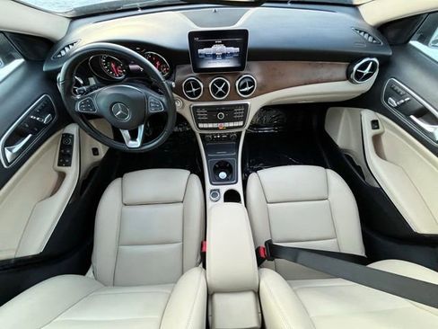 Used 2019 Mercedes-Benz GLA 250 GLA 250 image 24