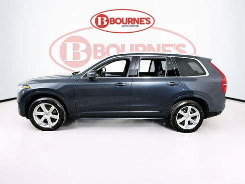 Used 2022 Volvo XC90 T5 Momentum image 8