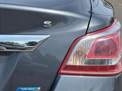Used 2013 Nissan Altima 2.5 S FWD image 27