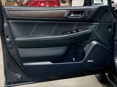 Used 2019 Subaru Outback 2.5i Limited image 23