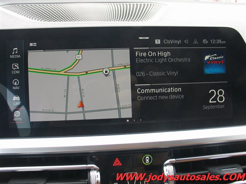 Used 2023 BMW 430i xDrive Convertible w/ Premium Package AWD/4WD image 15