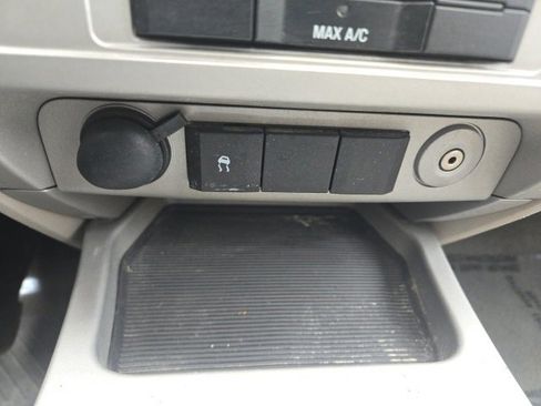 Used 2008 Ford Escape XLT image 18