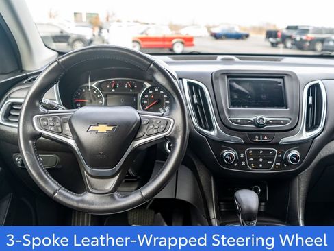 Used 2022 Chevrolet Equinox LT image 16