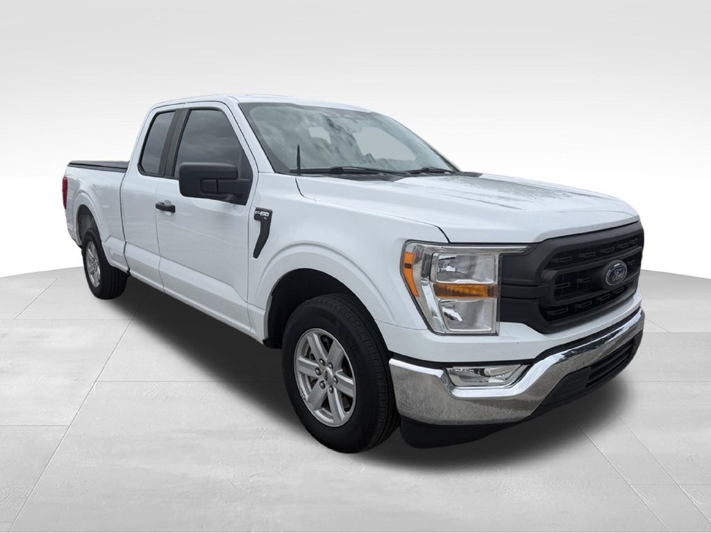 Used 2022 Ford F150 XL w/ Equipment Group 101A High RWD image 3