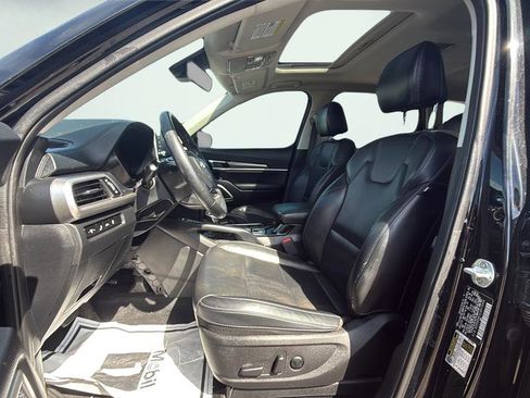 Used 2020 Kia Telluride S w/ S 8 Passenger Seating Package AWD/4WD image 21