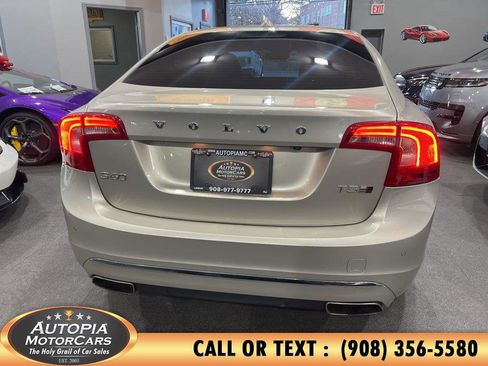 Used 2018 Volvo S60 T5 Inscription image 31