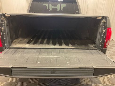 Used 2016 Ford F150 Platinum w/ Equipment Group 701A Luxury image 27