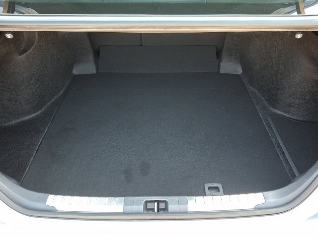Used 2025 Toyota Camry XSE FWD image 28
