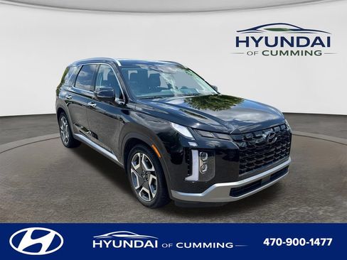 Used 2023 Hyundai Palisade Limited FWD image 1