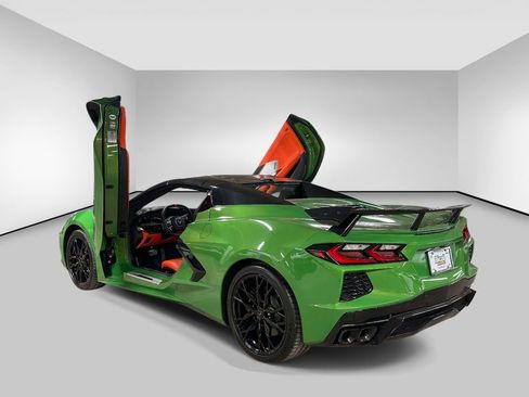 Used 2026 Chevrolet Corvette Stingray Premium Conv w/ 3LT image 3