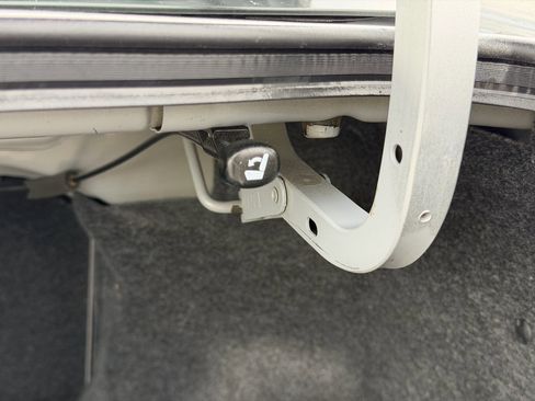 Used 2013 Toyota Corolla LE Special Edition image 12