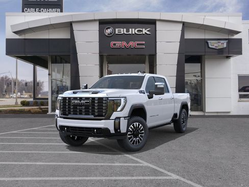 New 2026 GMC Sierra 2500 Denali Ultimate w/ LPO, Black Badging Package image 8