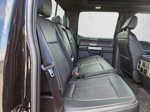 Certified 2022 Ford F250 Lariat w/ Tremor Off-Road Package AWD/4WD image 16