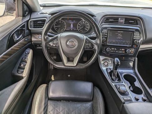 Used 2018 Nissan Maxima Platinum FWD image 16