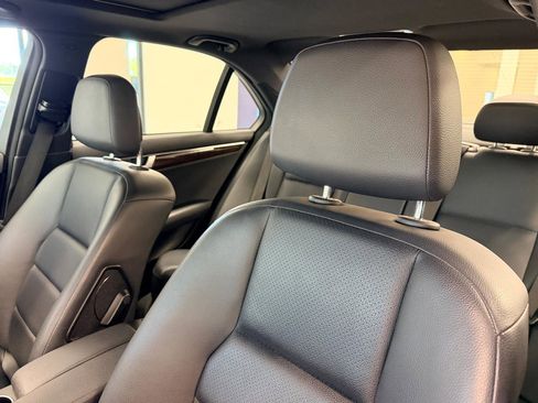 Used 2014 Mercedes-Benz C 250 Sedan image 20