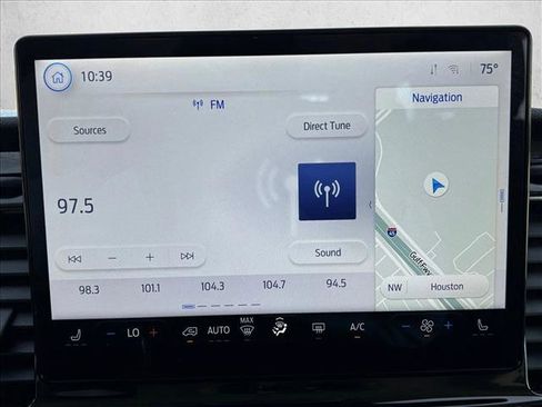 Used 2023 Ford Transit 350 XLT image 13