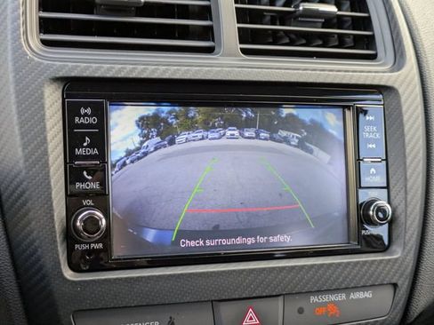 Used 2025 Mitsubishi Outlander Sport ES AWD/4WD image 21