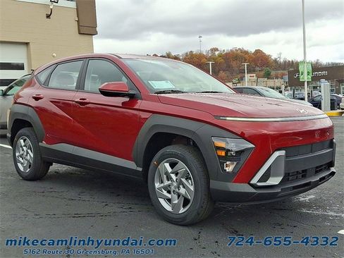 New 2026 Hyundai Kona SE image 1