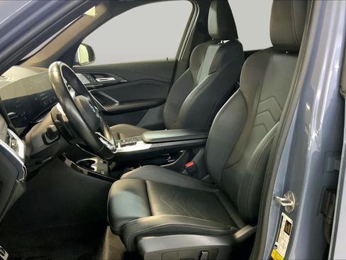 Used 2023 BMW X1 xDrive28i w/ Premium Package AWD/4WD image 7