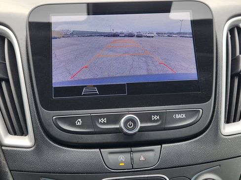 Used 2023 Chevrolet Malibu LT image 19