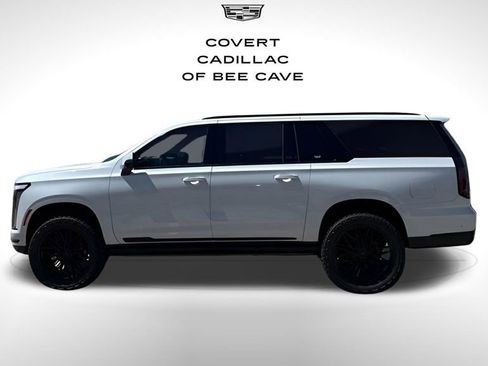 New 2026 Cadillac Escalade ESV Sport w/ Touring Package image 5