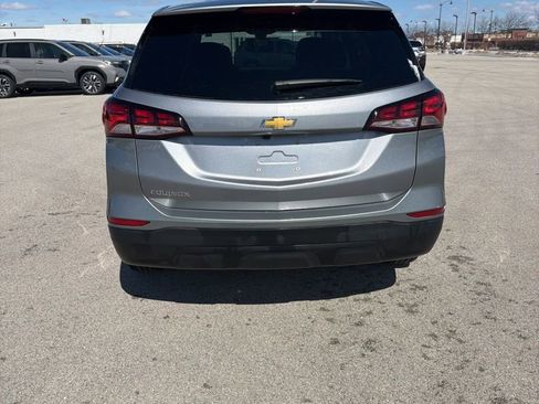 Used 2024 Chevrolet Equinox LS w/ LS Convenience Package image 5