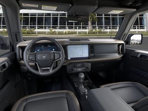 New 2026 Ford Bronco Big Bend image 9