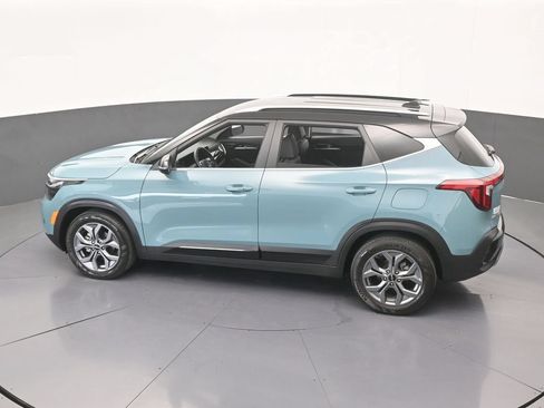 Used 2024 Kia Seltos S FWD image 46
