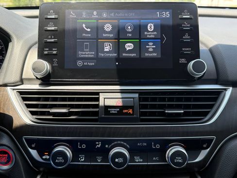 Used 2020 Honda Accord EX-L image 29
