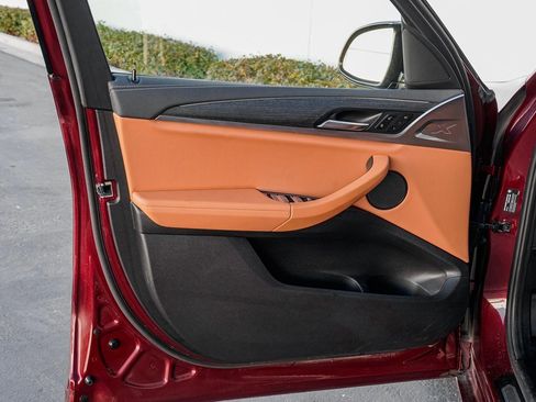 Used 2023 BMW X3 M40i image 8