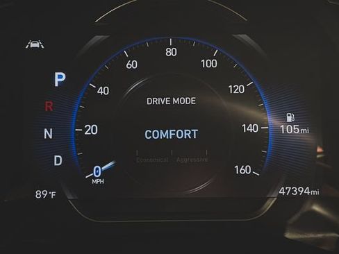 Used 2019 Hyundai Santa Fe AWD image 11