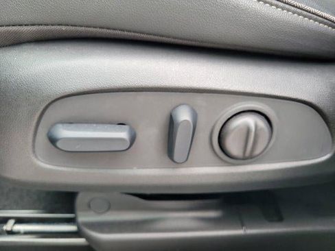 Used 2023 Buick Encore GX Select image 8