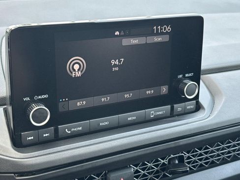 Certified 2024 Honda Accord LX image 22