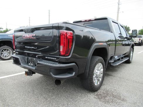 Used 2020 GMC Sierra 2500 Denali w/ Denali Ultimate Package AWD/4WD image 4