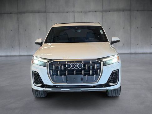 Used 2025 Audi Q7 3.0T Premium Plus AWD/4WD image 8