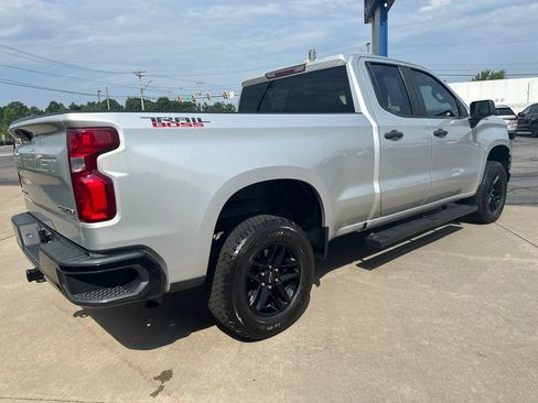 Used 2020 Chevrolet Silverado 1500 Custom Trail Boss w/ Custom Convenience Package AWD/4WD image 5
