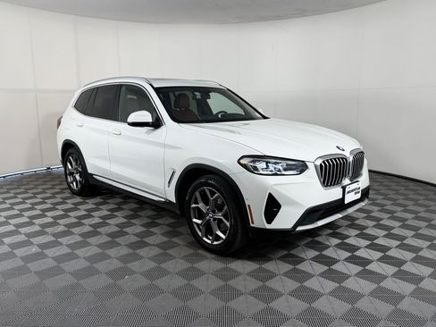 Used 2023 BMW X3 sDrive30i w/ Premium Package w/ZPA RWD image 7