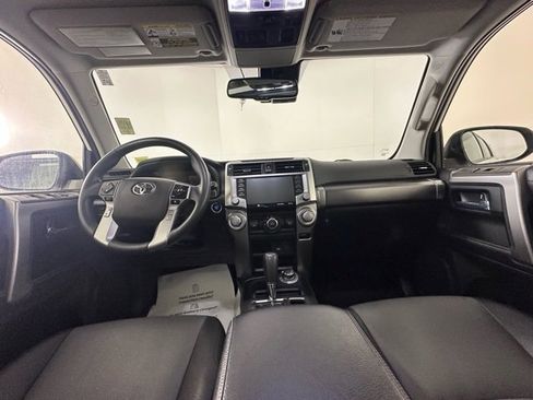 Used 2020 Toyota 4Runner SR5 Premium w/ Moonroof Package image 19